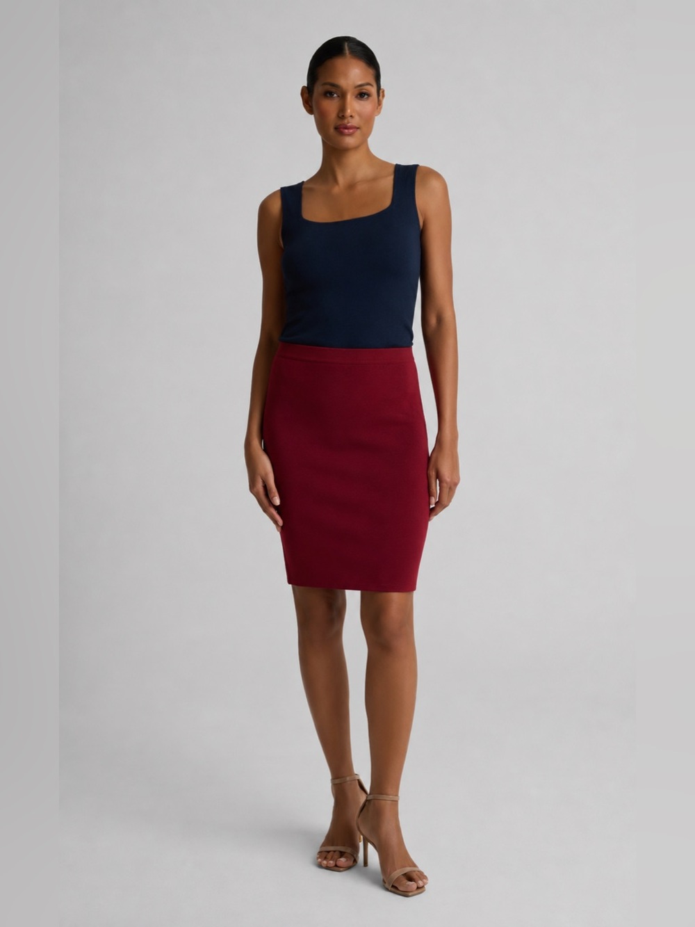 St. John Collection Santana Knit Red Pencil Skirt Elastic Waist Size 2 999